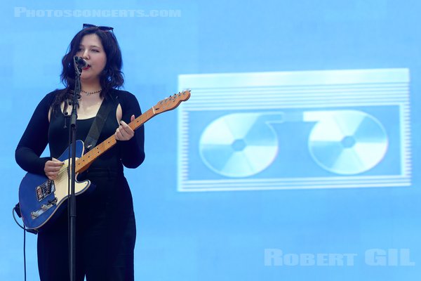 LUCY DACUS - 2022-08-27 - SAINT CLOUD - Domaine National - Grande Scene - Lucy Dacus